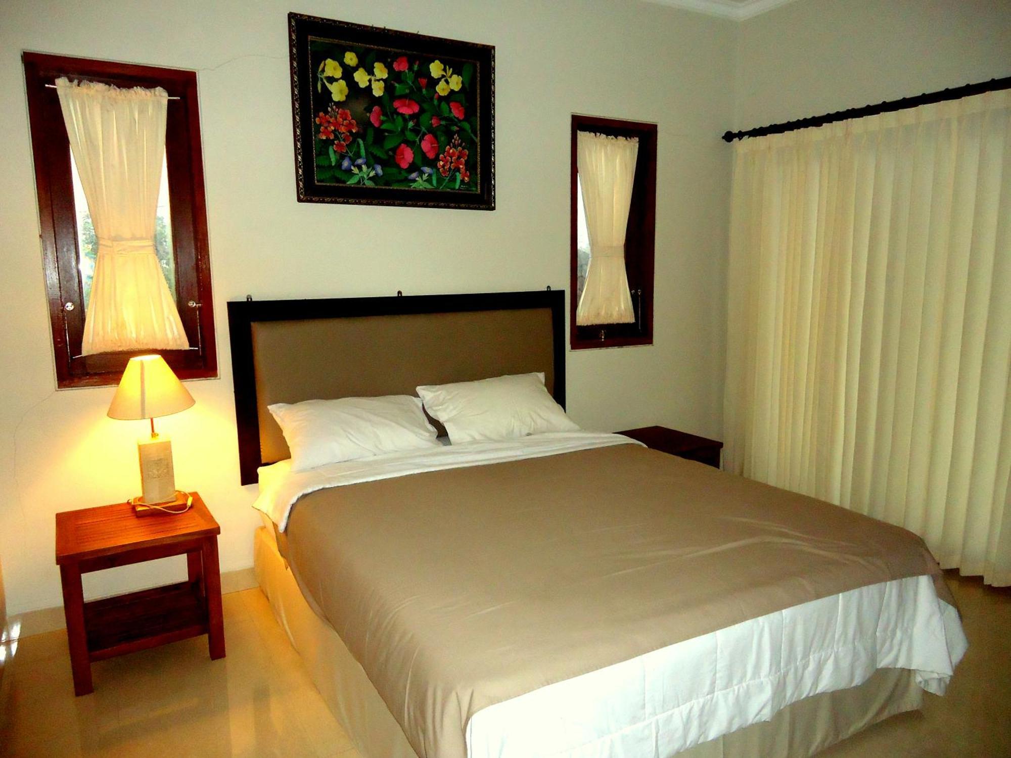 Dewa Put Guest House Ubud  Exterior photo