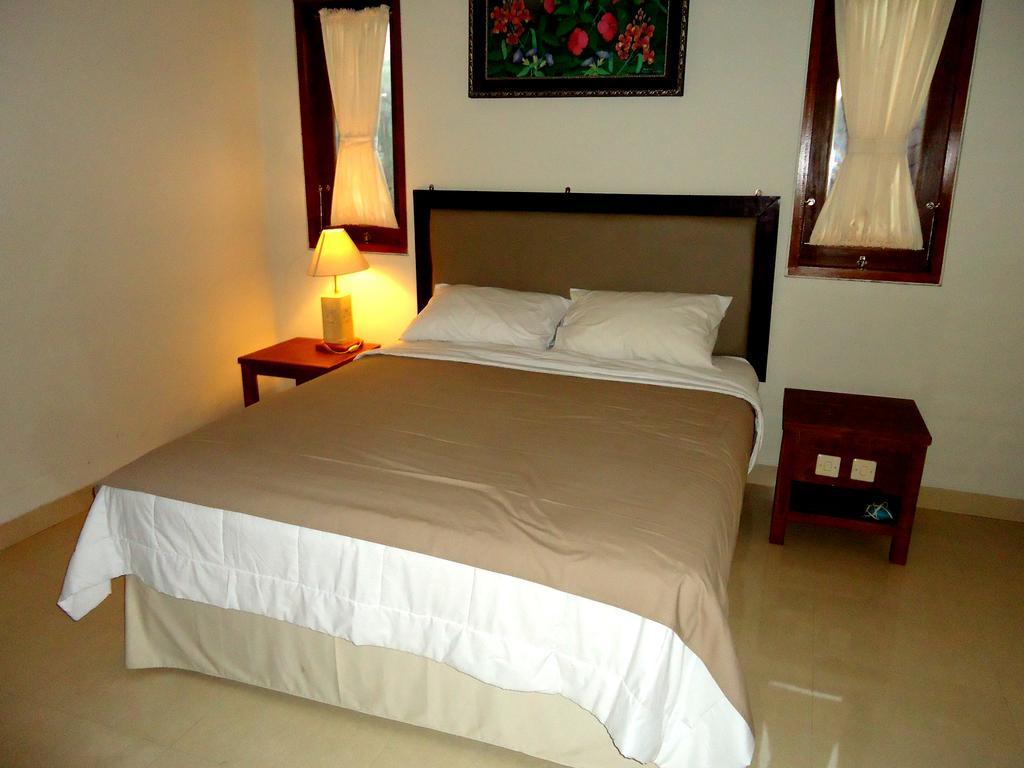 Dewa Put Guest House Ubud  Exterior photo
